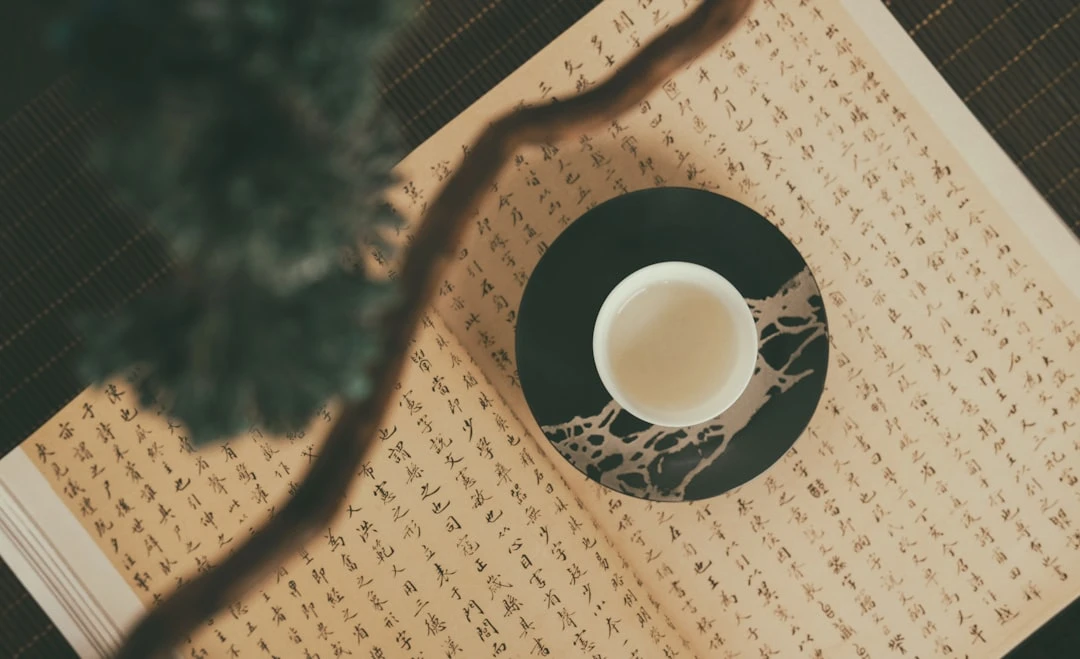 mindfulness-essentials-9-book-series-qua-goc-nhin-ngoc-minh
