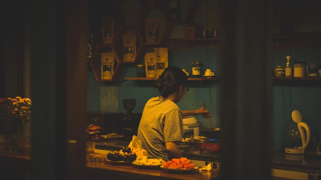 Hình ảnh người thực hành mindfulness hàng ngày