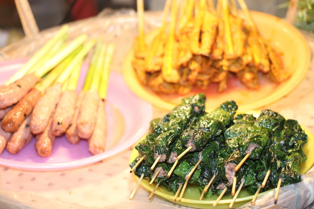 Món ăn nhiều rau củ và trái cây